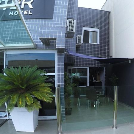 Hollyster Hotel Pinhais Eksteriør bilde