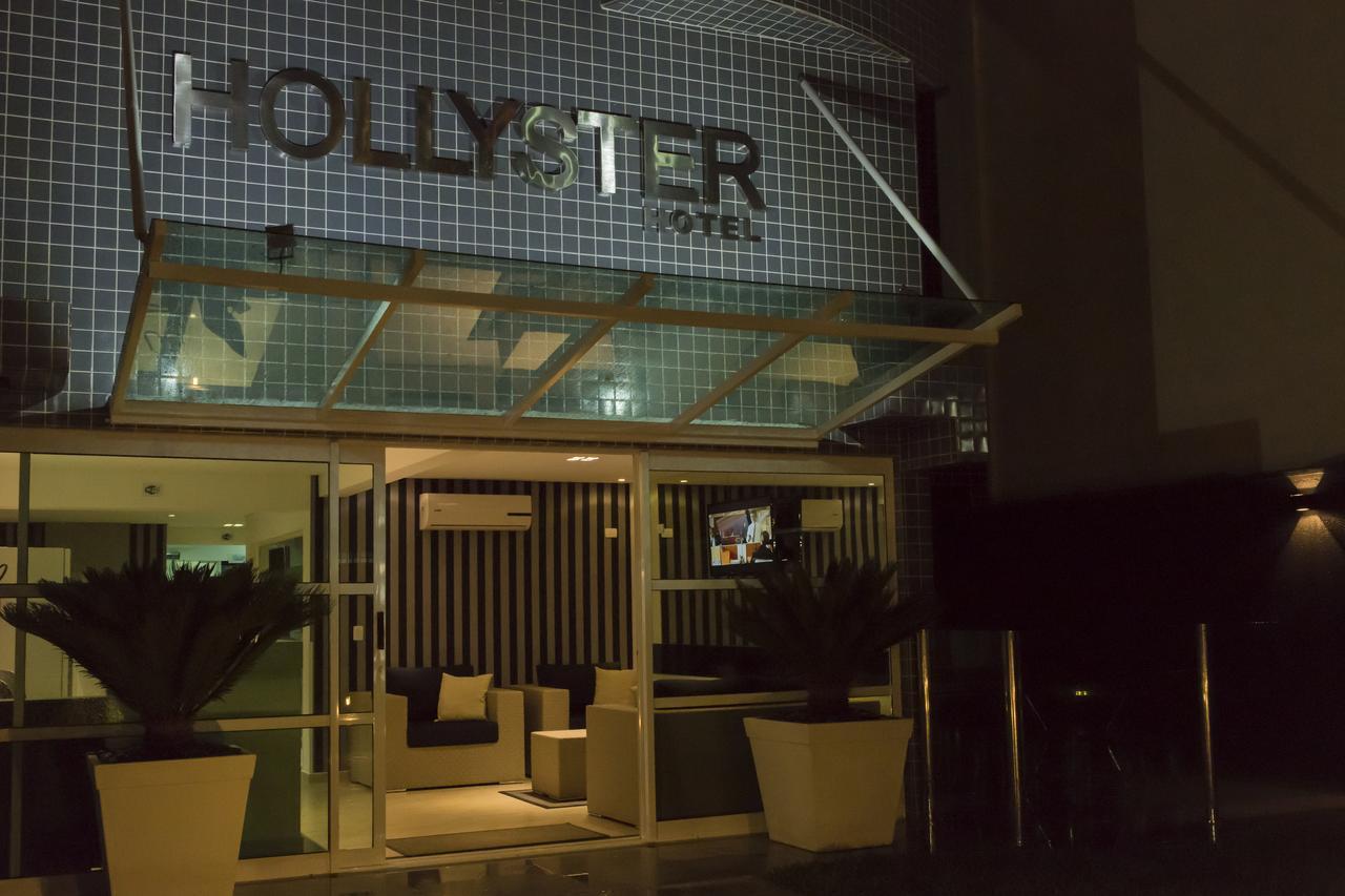Hollyster Hotel Pinhais Eksteriør bilde