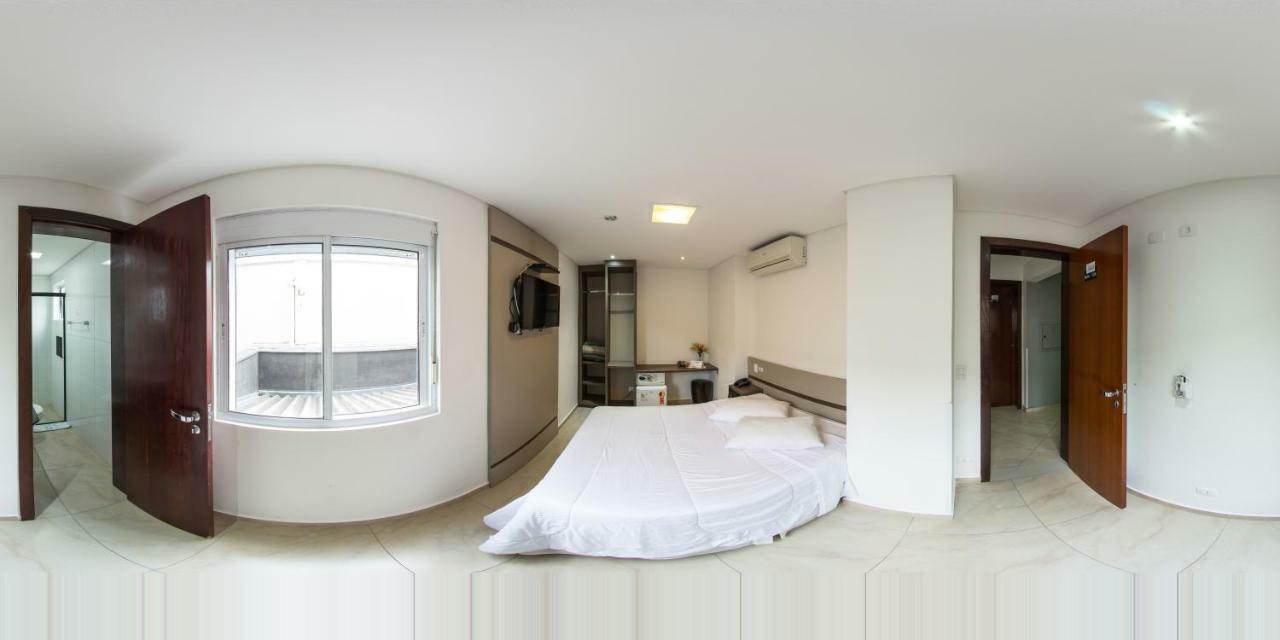 Hollyster Hotel Pinhais Eksteriør bilde