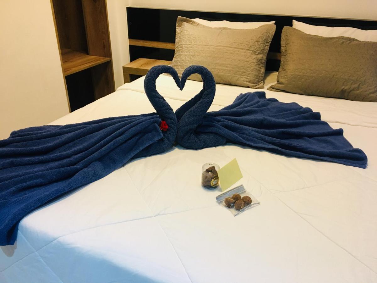 Hollyster Hotel Pinhais Eksteriør bilde